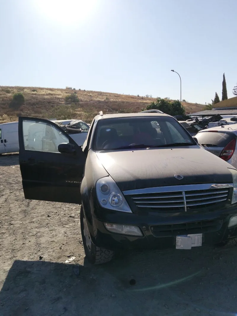 SSANGYONG REXTON