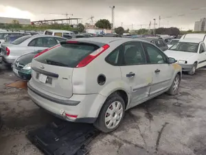 FORD FOCUS BERLINA (CAP) foto 5