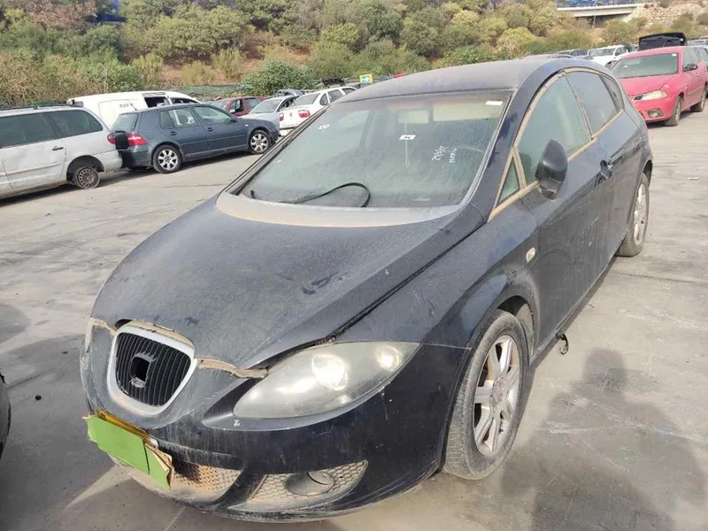 SEAT LEON (1P1)