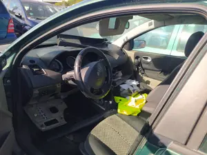 RENAULT MEGANE II BERLINA 5P foto 5