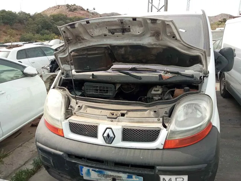RENAULT TRAFIC II FURGÓN