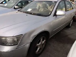 HYUNDAI SONATA (NF) foto 3