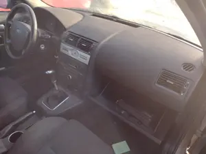 FORD MONDEO BERLINA (GE) foto 2