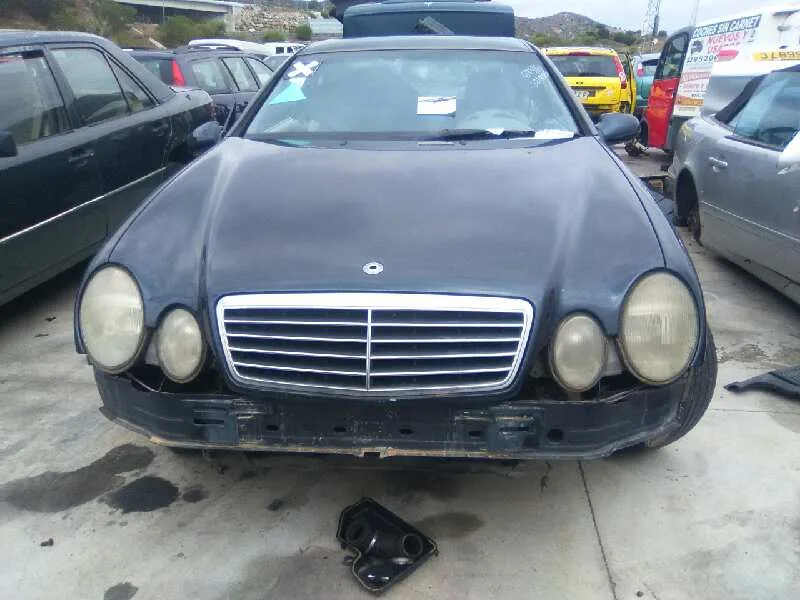 MERCEDES-BENZ CLK (BM 208) COUPE