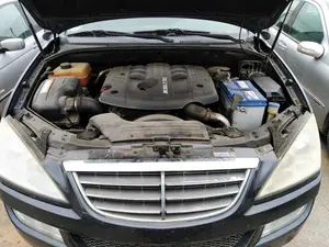 SSANGYONG KYRON foto 4