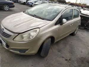 OPEL CORSA D foto 4