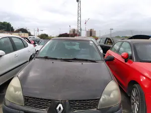 RENAULT CLIO II FASE II (B/CB0) foto 1