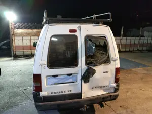 PEUGEOT EXPERT FURGÓN COMFORT (1995) foto 4