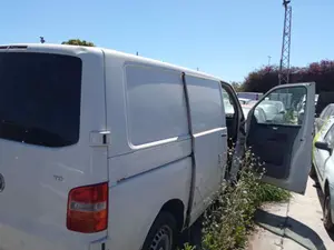 VOLKSWAGEN T5 TRANSPORTER FURGÓN/COMBI (7H) foto 6