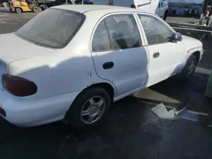 HYUNDAI ACCENT (X3) foto 4