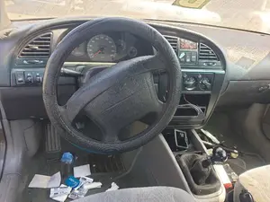 DAEWOO NUBIRA BERLINA foto 6
