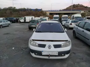 RENAULT MEGANE II BERLINA 5P foto 1