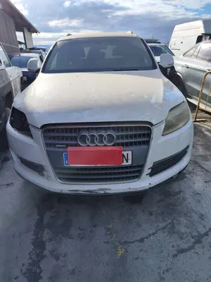AUDI Q7 (4L) foto 1