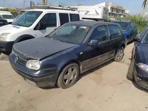 VOLKSWAGEN GOLF IV BERLINA (1J1)(10.1997) foto 2