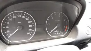 BMW SERIE 1 BERLINA (E81/E87) foto 2