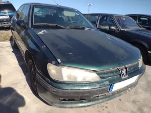 PEUGEOT 406 BERLINA (S1/S2) foto 2