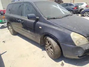 KIA CARNIVAL foto 6