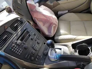 VOLVO S60 BERLINA foto 3