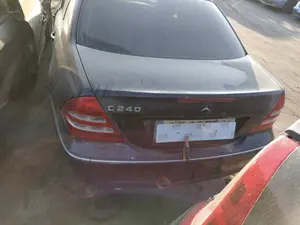 MERCEDES-BENZ CLASE C (BM 203) BERLINA foto 4