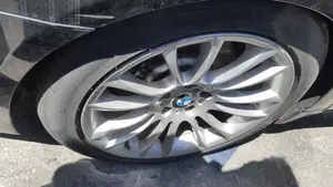BMW SERIE 7 (F01/F02) foto 24