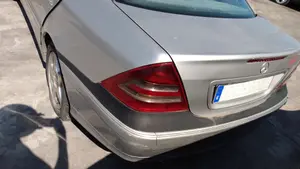 MERCEDES-BENZ CLASE C (BM 203) BERLINA foto 4
