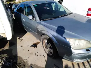 FORD MONDEO BERLINA (GE) foto 3