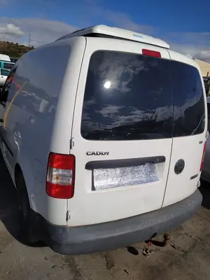 VOLKSWAGEN CADDY (2K)(02.2004) foto 4