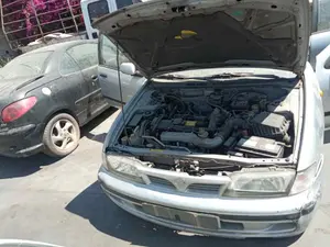 NISSAN ALMERA (N15) foto 2