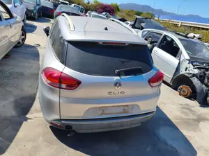 RENAULT CLIO IV GRANDTOUR foto 6