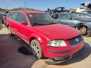 VOLKSWAGEN PASSAT VARIANT (3B6) foto 4