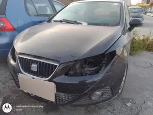SEAT IBIZA BERLINA (6J5) foto 1