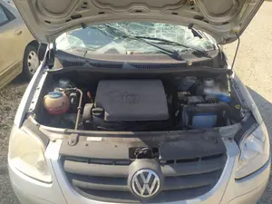 VOLKSWAGEN FOX (5Z1)(04.2005) foto 3
