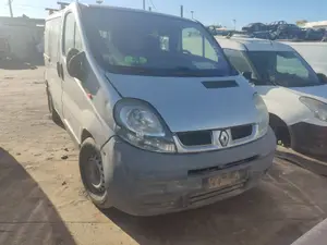 RENAULT TRAFIC II FURGÓN foto 1