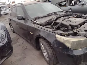 BMW SERIE 5 TOURING (E61) foto 7
