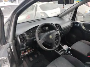 OPEL ZAFIRA A foto 5