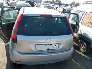 FORD FIESTA (CBK) foto 4