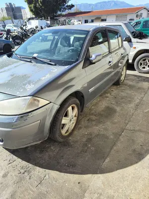 RENAULT MEGANE II BERLINA 5P foto 3