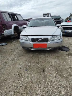 VOLVO S80 BERLINA foto 3