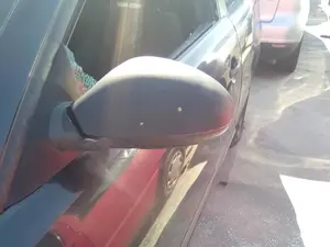 SEAT IBIZA (6L1) foto 2