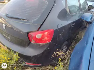 SEAT IBIZA BERLINA (6J5) foto 3