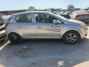 OPEL CORSA D foto 4