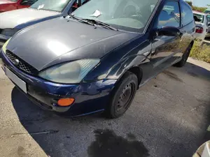 FORD FOCUS BERLINA (CAK) foto 5