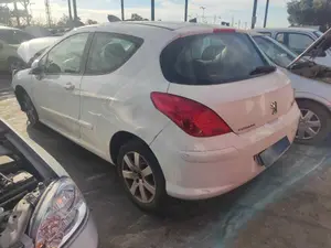 PEUGEOT 308 foto 6