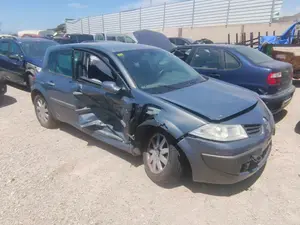 RENAULT MEGANE II BERLINA 5P foto 3