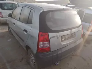 KIA PICANTO (SA) foto 4