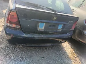 BMW SERIE 3 COMPACTO (E46) foto 4
