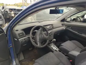 TOYOTA COROLLA (E12) foto 2