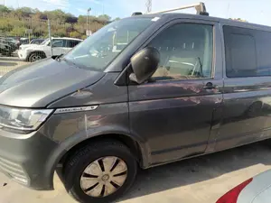 VOLKSWAGEN T6.1 TRANSPORTER CARAVELLE (SH) foto 3