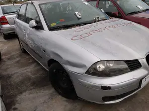 SEAT CORDOBA BERLINA (6L2) foto 5