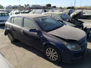 OPEL ASTRA H BERLINA foto 5